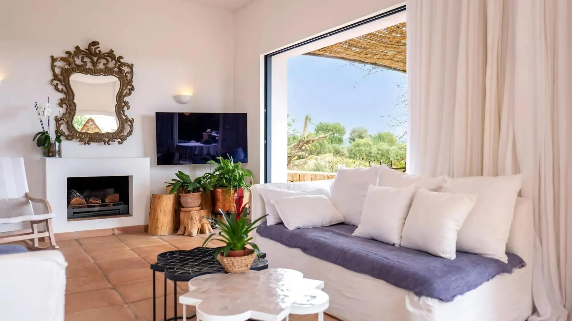 Spacious Villa With Pool And Sea View In 桑特略伦斯斯德斯卡尔达萨尔